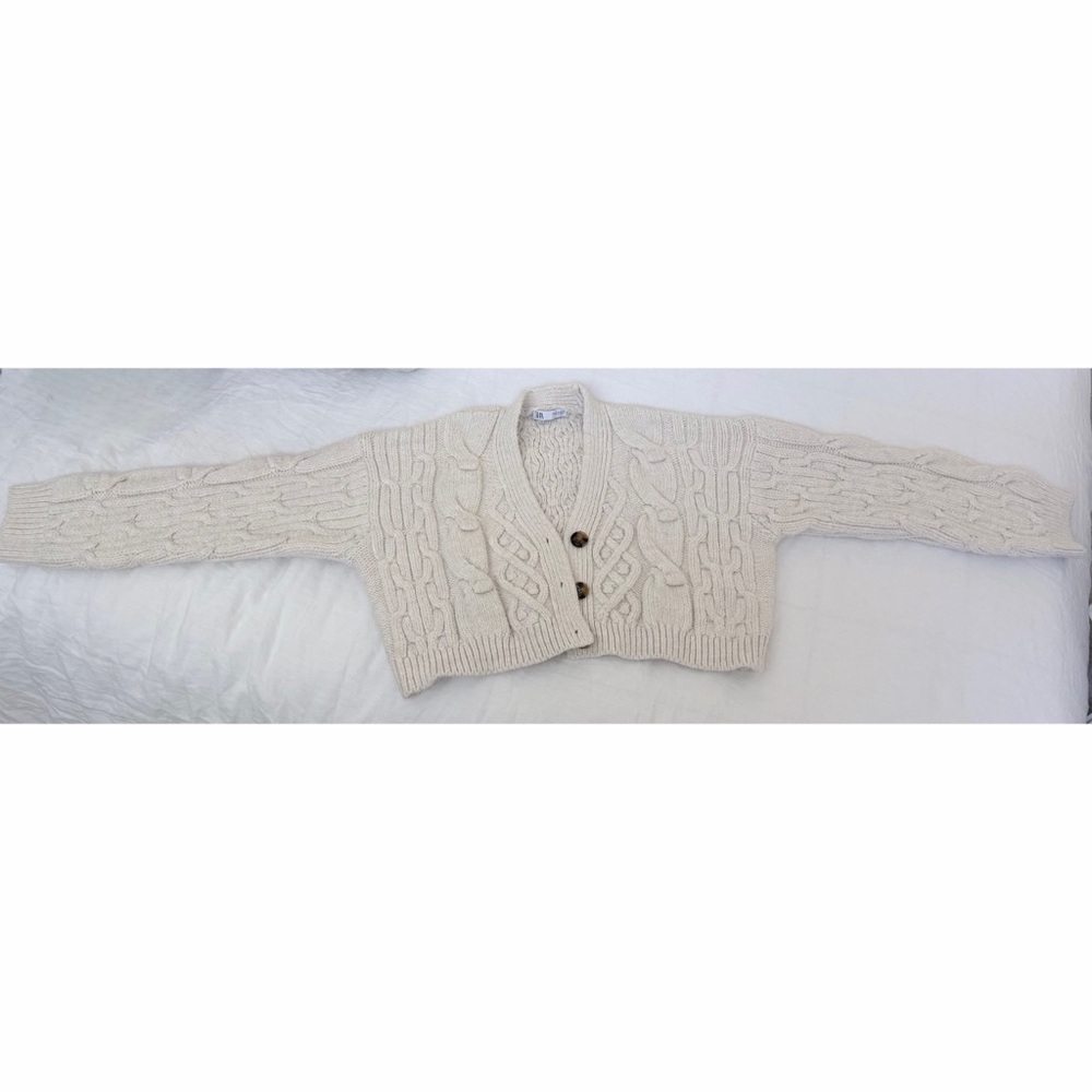Zara Cream Cable Knit Cardigan - Picture 9 of 11